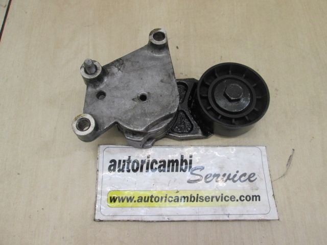 SUPPORT TENDEUR DE COURROIE MECANIQUE OEM N. 1725441 PI?CES DE VOITURE D'OCCASION FORD FOCUS BER/SW (2008 - 2011) DIESEL D?PLACEMENT. 16 ANN?E 2010