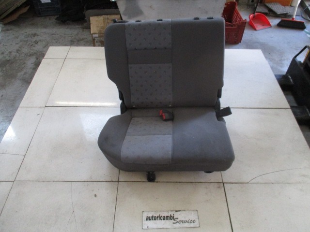 SI?GE ARRI?RE OEM N. 16812 SEDILE SDOPPIATO POSTERIORE TESSUTO PI?CES DE VOITURE D'OCCASION HYUNDAI GETZ (2002 - 02/2006) DIESEL D?PLACEMENT. 15 ANN?E 2004