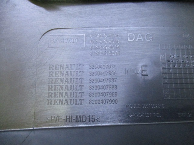 PORTE-OBJET DE TUNNEL SANS ACCOUDOIR OEM N. 8200407985 PI?CES DE VOITURE D'OCCASION RENAULT CLIO (2005 - 05/2009) DIESEL D?PLACEMENT. 15 ANN?E 2008