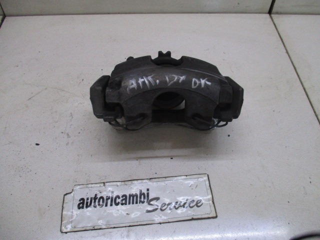 DROIT ETRIER DE FREIN AVANT OEM N. 7701065279 PI?CES DE VOITURE D'OCCASION RENAULT SCENIC/GRAND SCENIC (2003 - 2009) DIESEL D?PLACEMENT. 19 ANN?E 2006