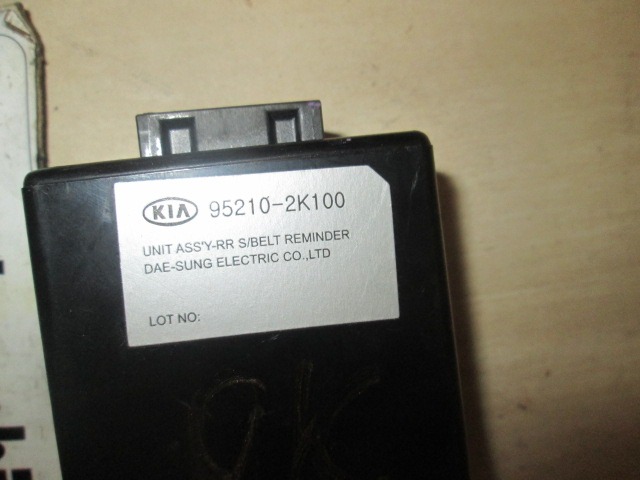 DIFF?RENTES UNIT?S DE CONTR?LE OEM N. 952102K100 PI?CES DE VOITURE D'OCCASION KIA SOUL (2008 - 2014) DIESEL D?PLACEMENT. 16 ANN?E 2010