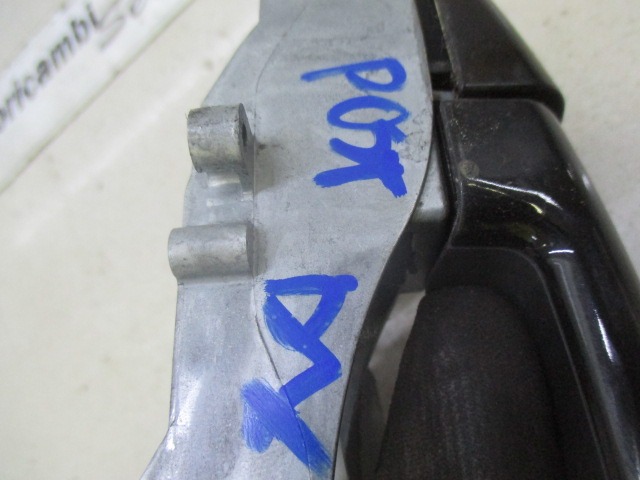 POIGN?E DE PORTE ARRI?RE DROITE OEM N. 9101GH PI?CES DE VOITURE D'OCCASION PEUGEOT 207 / 207 CC WA WC WK (2006 - 05/2009) BENZINA D?PLACEMENT. 14 ANN?E 2008