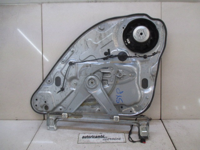 M?CANISME DE FEN?TRE DE PORTE ARRI?RE OEM N. 7M5T-14D218 PI?CES DE VOITURE D'OCCASION FORD FOCUS BER/SW (2008 - 2011) DIESEL D?PLACEMENT. 16 ANN?E 2008