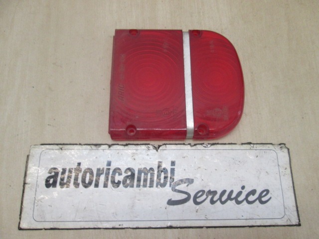 FEU ARRI?RE DROIT  OEM N. 44803532 PI?CES DE VOITURE D'OCCASION FIAT 682 SERIE T T2 T3 T4 N N2 N3 N4 683 (1952 - 1988)DIESEL D?PLACEMENT. 107 ANN?E 1954