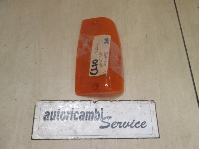 FEU CLIGNOTANT SUPPL?MENTAIRE OEM N.  PI?CES DE VOITURE D'OCCASION RENAULT 14 (1976 - 1983)BENZINA D?PLACEMENT. 12 ANN?E 1967