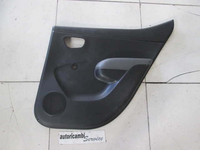 REV?TEMENT DE PORTE  OEM N. 26808 PANNELLO INTERNO PORTA POSTERIORE PI?CES DE VOITURE D'OCCASION HYUNDAI I10 (2010- 2013) BENZINA D?PLACEMENT. 11 ANN?E 2012