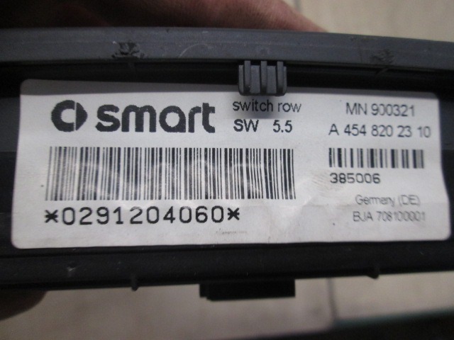 INTERRUPT.FEUX D?TRESSE/VERROUIL.CENTRAL OEM N. A4548202310 PI?CES DE VOITURE D'OCCASION SMART FORFOUR (2004 - 2006) BENZINA D?PLACEMENT. 11 ANN?E 2006