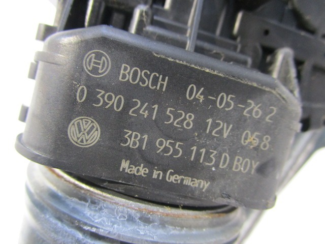 MOTEUR D'ESSUIE-GLACE OEM N. 390241528 PI?CES DE VOITURE D'OCCASION VOLKSWAGEN PASSAT B5 3BG BER/SW (11/2000 - 2005) DIESEL D?PLACEMENT. 25 ANN?E 2004