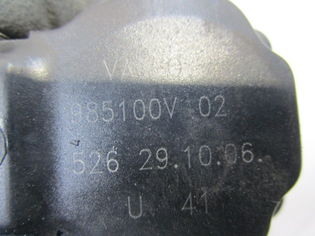 PIECES LEVIER DE REGLAGE DE CLIMATISEUR OEM N. 985100V02 PI?CES DE VOITURE D'OCCASION FIAT CROMA (2005 - 10/2007)  DIESEL D?PLACEMENT. 19 ANN?E 2007