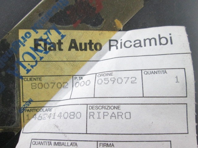 CACHE DE PASSAGE DE ROUE ARRI?RE OEM N. 1462414080 PI?CES DE VOITURE D'OCCASION FIAT SCUDO (1995 - 2004) DIESEL D?PLACEMENT. 20 ANN?E 2000