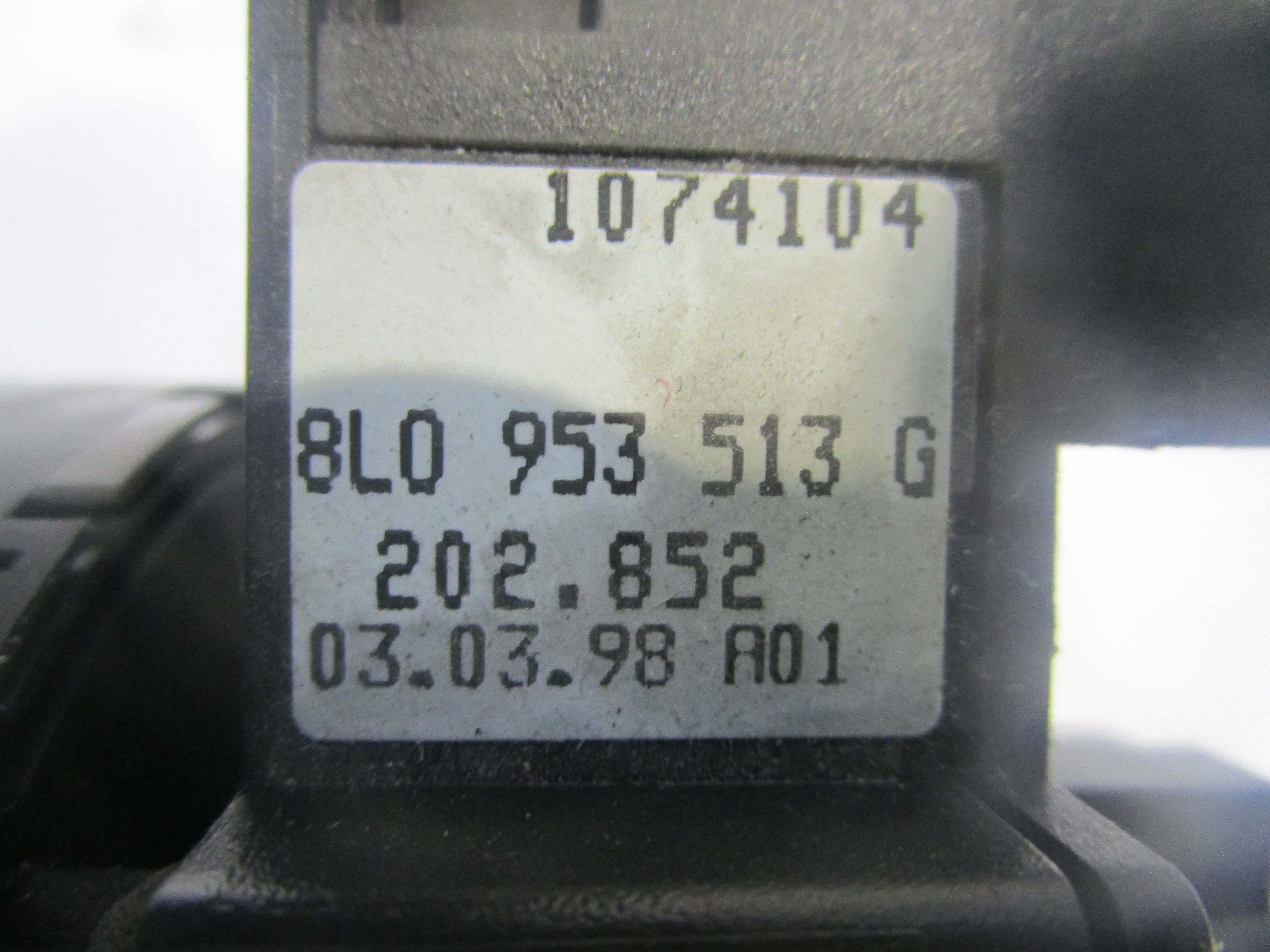 BLOC COMMODO COMPLET AVEC BAGUE OEM N. 8L0953513G PI?CES DE VOITURE D'OCCASION VOLKSWAGEN PASSAT B5 3B BER/SW (08/1996 - 11/2000)DIESEL D?PLACEMENT. 19 ANN?E 1998