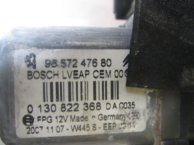 M?CANISME DE FEN?TRE DE PORTE AVANT OEM N. 9657247680 PI?CES DE VOITURE D'OCCASION PEUGEOT 308 MK1 T7 4A 4C BER/SW/CC (2007 - 2013) DIESEL D?PLACEMENT. 16 ANN?E 2008