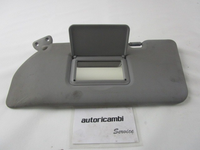 PARE-SOLEIL OEM N. 96401BU010 PI?CES DE VOITURE D'OCCASION NISSAN ALMERA / ALMERA TINO (2000 - 2006) DIESEL D?PLACEMENT. 22 ANN?E 2005