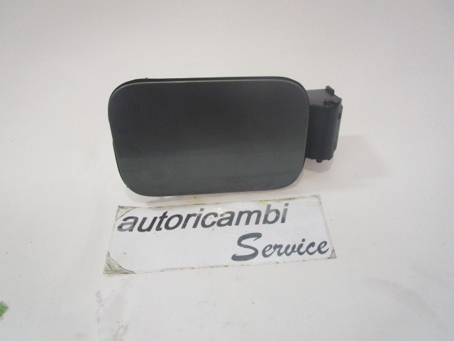 TRAPPE ? CARBURANT OEM N. 8200139543 PI?CES DE VOITURE D'OCCASION RENAULT SCENIC/GRAND SCENIC (2003 - 2009) DIESEL D?PLACEMENT. 19 ANN?E 2005