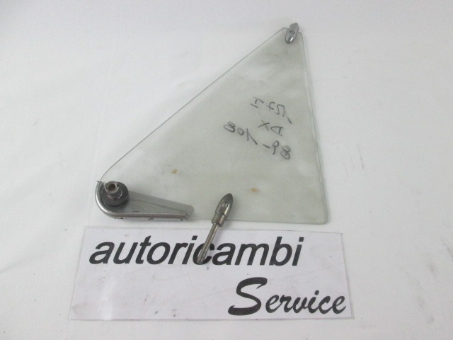 VITRE FIXE C?T? DROIT OEM N.  PI?CES DE VOITURE D'OCCASION FIAT 127 (1971 - 1987)BENZINA D?PLACEMENT. 9 ANN?E 1977