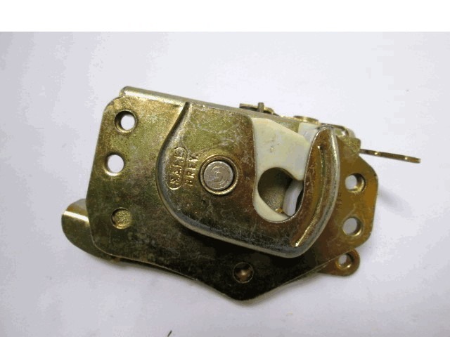 SERRURE CENTRALE PORTE ARRI?RE GAUCHE OEM N. 40/185B PI?CES DE VOITURE D'OCCASION FIAT REGATA (1986 - 1990)DIESEL D?PLACEMENT. 17 ANN?E 1986