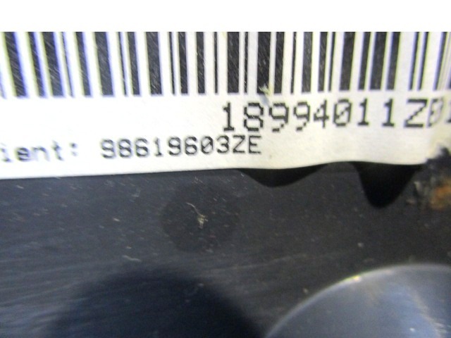 PORTE-OBJET DE TUNNEL SANS ACCOUDOIR OEM N. 98619603ZE PI?CES DE VOITURE D'OCCASION CITROEN C2 (2004 - 2009) BENZINA D?PLACEMENT. 11 ANN?E 2005