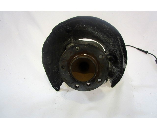 PALIER DE PIVOT GAUCHE / MOYEU DE ROUE ARRI?RE AVEC ROULEMENT AV OEM N. 31216764443 PI?CES DE VOITURE D'OCCASION BMW SERIE 3 BER/SW/COUPE/CABRIO E90/E91/E92/E93 (2005 - 08/2008) DIESEL D?PLACEMENT. 20 ANN?E 2005