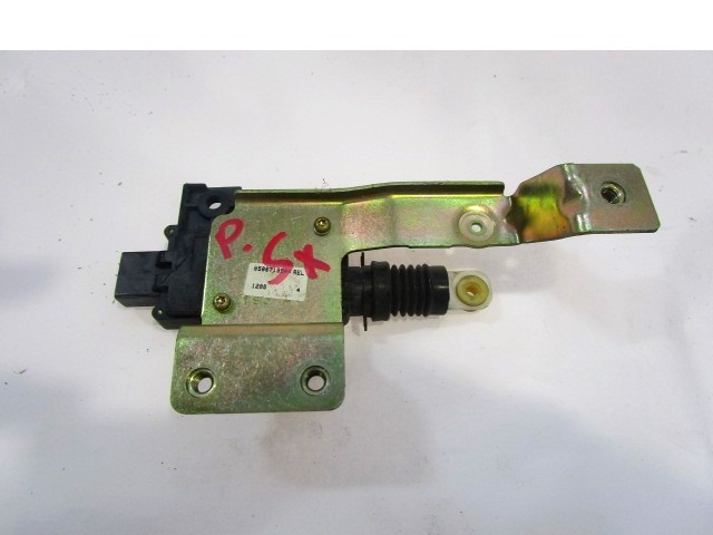 SERRURE CENTRALE PORTE ARRI?RE GAUCHE OEM N. 05067139AA PI?CES DE VOITURE D'OCCASION CHRYSLER PT CRUISER PT (2000 - 2010) BENZINA D?PLACEMENT. 20 ANN?E 2001