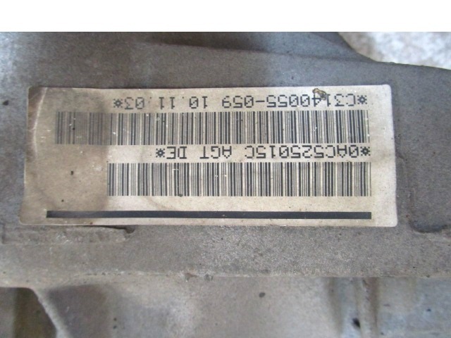 PONT ARRI?RE OEM N. 0AC525015C PI?CES DE VOITURE D'OCCASION PORSCHE CAYENNE (2003 -2008) BENZINA D?PLACEMENT. 32 ANN?E 2003