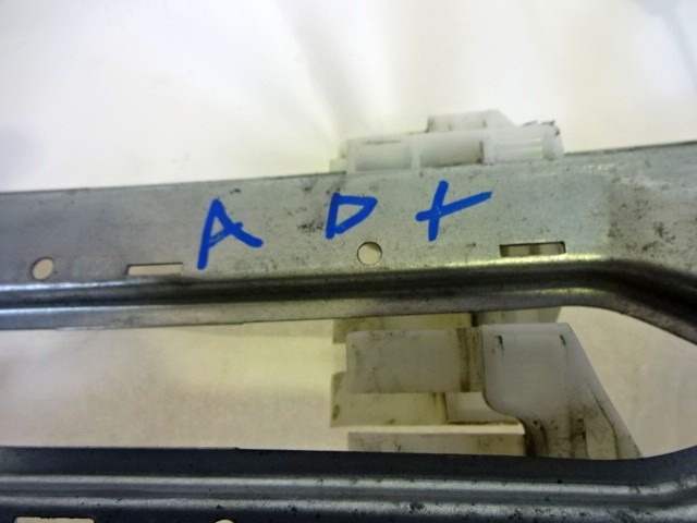 M?CANISME DE PARE-BRISE DE PORTE AVANT OEM N. 1629054880 PI?CES DE VOITURE D'OCCASION CITROEN C5 MK1 /BREAK (2000 - 2007) DIESEL D?PLACEMENT. 16 ANN?E 2007