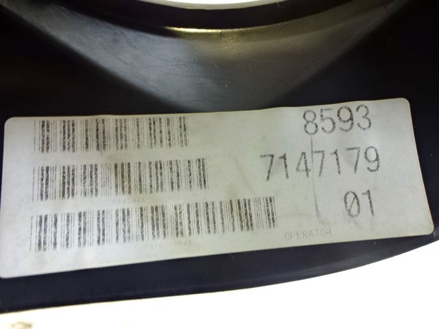 PORTE-OBJET DE TUNNEL SANS ACCOUDOIR OEM N. 51167147186 PI?CES DE VOITURE D'OCCASION MINI COOPER / ONE R50 (2001-2006) DIESEL D?PLACEMENT. 14 ANN?E 2004