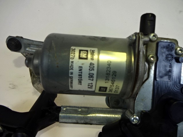 MOTEUR D'ESSUIE-GLACE OEM N. 13182340 PI?CES DE VOITURE D'OCCASION OPEL CORSA D (2006 - 2011) DIESEL D?PLACEMENT. 13 ANN?E 2007