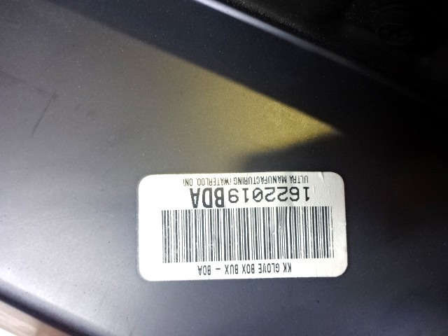 BO?TE A GANTS OEM N. 1622019BDA PI?CES DE VOITURE D'OCCASION JEEP CHEROKEE (2008 - 2014)DIESEL D?PLACEMENT. 28 ANN?E 2008