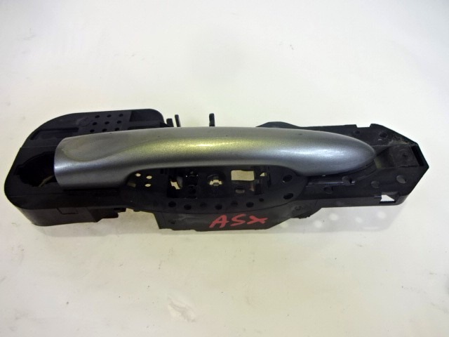 POIGNEE DE PORTE AVANT GAUCHE OEM N. 806070032R PI?CES DE VOITURE D'OCCASION RENAULT MEGANE MK3 BER/SPORTOUR/ESTATE (2009 - 2015) DIESEL D?PLACEMENT. 15 ANN?E 2014