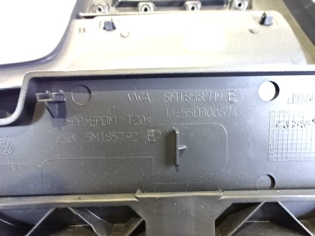 BO?TE A GANTS OEM N. 5M1858719E 5M1858210A PI?CES DE VOITURE D'OCCASION VOLKSWAGEN GOLF PLUS MK1 (2004 - 2009) DIESEL D?PLACEMENT. 20 ANN?E 2006