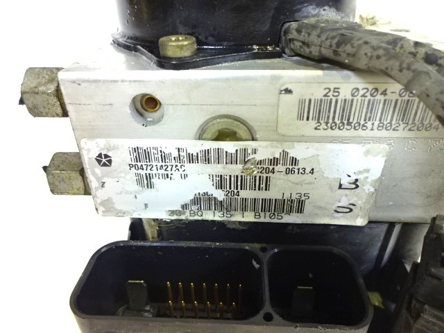 GROUPE HYDRAULIQUE DXC OEM N. P04721427AC PI?CES DE VOITURE D'OCCASION CHRYSLER VOYAGER/GRAN VOYAGER RG RS MK4 (2001 - 2007) DIESEL D?PLACEMENT. 25 ANN?E 2001