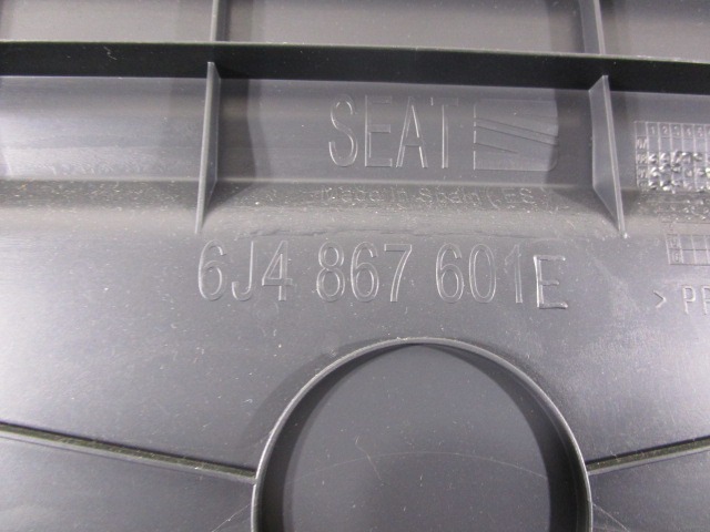 DOUBLURE INT?RIEURE / DOUBLURE DE HAYON OEM N. 6J4867601E PI?CES DE VOITURE D'OCCASION SEAT IBIZA MK4 BER/SW (2008 - 2012)DIESEL D?PLACEMENT. 16 ANN?E 2013