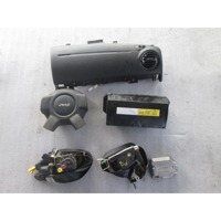 KIT AIRBAG COMPLET OEM N. 17258 KIT AIRBAG COMPLETO PI?CES DE VOITURE D'OCCASION JEEP CHEROKEE (2002 - 2005) DIESEL D?PLACEMENT. 28 ANN?E 2004
