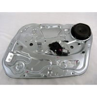 82480-2R030 MOTORINO MECCANISMO ALZA-VETRO ALZACRISTALLO PORTA ANTERIORE DESTRA HYUNDAI I30 1.4 G 80KW 5M 5P (2009) RICAMBIO USATO 82460-2R000 0130822543