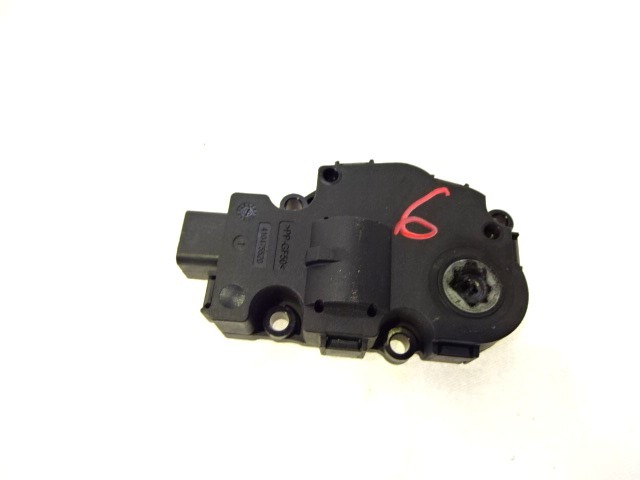 PIECES LEVIER DE REGLAGE DE CLIMATISEUR OEM N. 929888G PI?CES DE VOITURE D'OCCASION MERCEDES CLASSE R W251 (2005 - 2010)DIESEL D?PLACEMENT. 30 ANN?E 2007