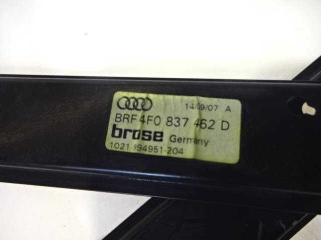 M?CANISME DE PARE-BRISE DE PORTE AVANT OEM N. 4F0837462D PI?CES DE VOITURE D'OCCASION AUDI A6 C6 4F2 4FH 4F5 BER/SW/ALLROAD (07/2004 - 10/2008) DIESEL D?PLACEMENT. 27 ANN?E 2007