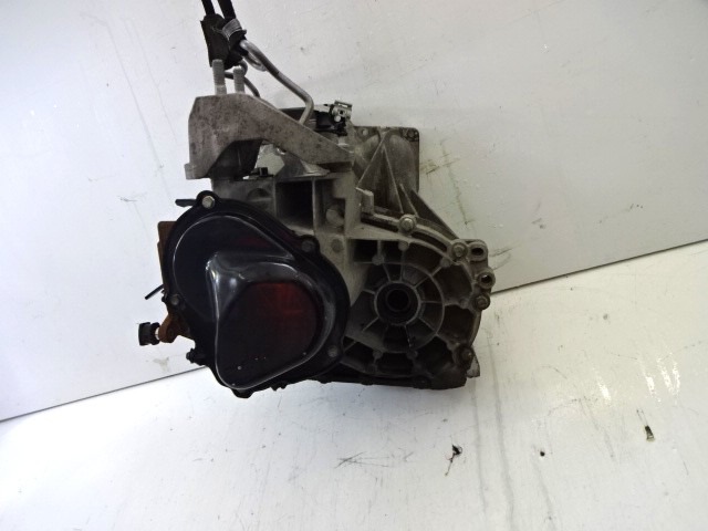 BO?TE DE VITESSES M?CANIQUE OEM N. 30841 Cambio meccanico PI?CES DE VOITURE D'OCCASION FORD FIESTA (09/2008 - 11/2012) DIESEL D?PLACEMENT. 14 ANN?E 2008