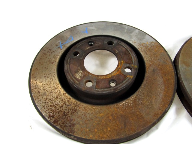 DISQUE DE FREIN AVANT OEM N. 4249J6 PI?CES DE VOITURE D'OCCASION PEUGEOT 308 MK1 T7 4A 4C BER/SW/CC (2007 - 2013) DIESEL D?PLACEMENT. 16 ANN?E 2008