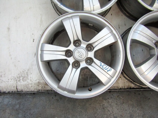 JEU DE ROUES EN ALLIAGE 16'  OEM N. 18502 SET 4 CERCHI IN LEGA PI?CES DE VOITURE D'OCCASION KIA SPORTAGE (2004 - 2010)BENZINA/GPL D?PLACEMENT. 20 ANN?E 2009