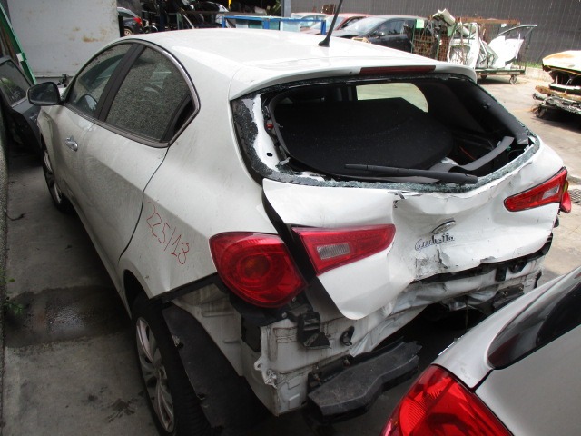 OEM N. ALFA PI?CES DE VOITURE D'OCCASION ALFA ROMEO GIULIETTA 940 (DAL 2010)  D?PLACEMENT 1,4 BENZINA/GPL ANN?E DE CONSTRUCTION 2012