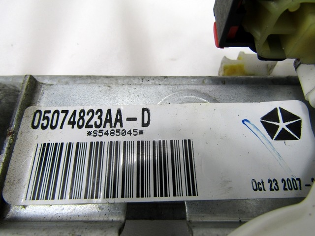 M?CANISME DE FEN?TRE DE PORTE ARRI?RE OEM N. 05074823AA 0130822279 PI?CES DE VOITURE D'OCCASION JEEP COMPASS (2006 - 2010)DIESEL D?PLACEMENT. 20 ANN?E 2008