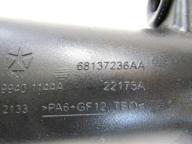 TUYAU D'ADMISSION D'AIR OEM N. 68137236AA PI?CES DE VOITURE D'OCCASION LANCIA THEMA (2011 - 2014)DIESEL D?PLACEMENT. 30 ANN?E 2013