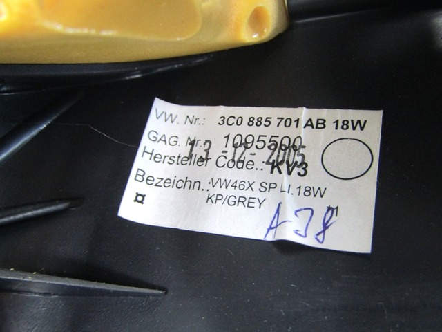 SI?GES LAT?RAUX EN TISSU LETTON OEM N. 3C0885701AB 3C0885702AB PI?CES DE VOITURE D'OCCASION VOLKSWAGEN PASSAT B6 3C BER/SW (2005 - 09/2010)  DIESEL D?PLACEMENT. 20 ANN?E 2006