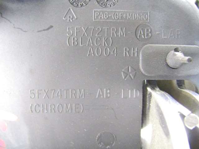 POIGN?E D'OUV. PORTE OEM N. 5FX72TRM PI?CES DE VOITURE D'OCCASION JEEP GRAND CHEROKEE (1999 - 04/2005) DIESEL D?PLACEMENT. 27 ANN?E 2003