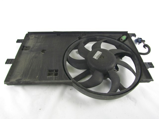 CADRE DE VENTILATEUR AVEC VENTILATEUR OEM N. 51805807 PI?CES DE VOITURE D'OCCASION CITROEN NEMO (DAL 2008) DIESEL D?PLACEMENT. 14 ANN?E 2010