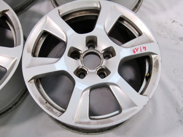 JEU DE ROUES EN ALLIAGE 16'  OEM N. 30390 SET 4 CERCHI IN LEGA PI?CES DE VOITURE D'OCCASION AUDI A4 B8 8K2 BER/SW/CABRIO (2007 - 11/2015) DIESEL D?PLACEMENT. 20 ANN?E 2010