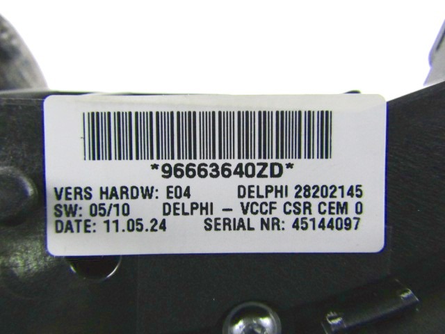 INTERRUPTEUR VOLANT MULTIFONCTIONS OEM N. 96663640ZD PI?CES DE VOITURE D'OCCASION CITROEN C5 MK2 /TOURER/CROSS TOURER (2008 - 2017) DIESEL D?PLACEMENT. 20 ANN?E 2011