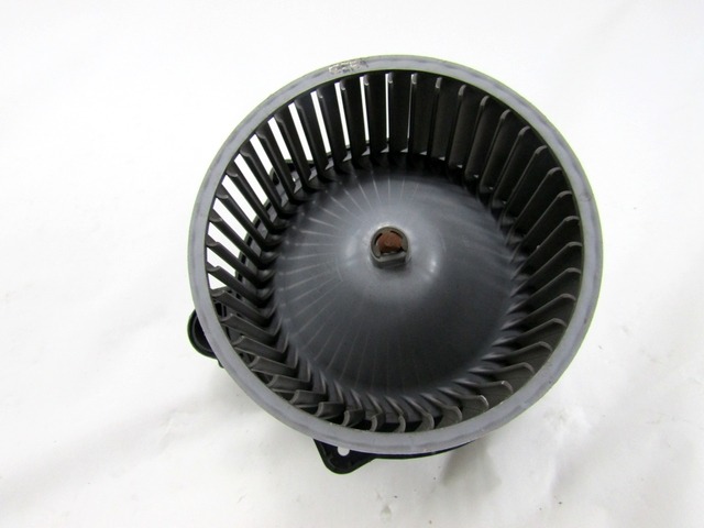 VENTILATEUR OEM N. F00S330024 PI?CES DE VOITURE D'OCCASION HYUNDAI I20 MK1 PB (2008 - 2012)DIESEL D?PLACEMENT. 14 ANN?E 2011