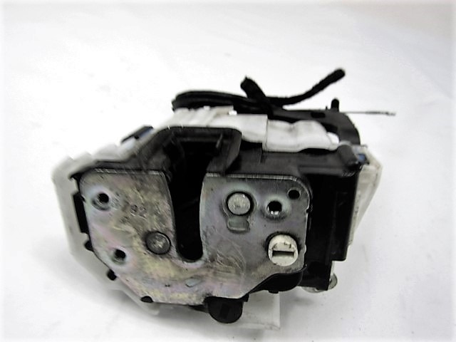 SERRURE CENTRALE PORTE ARRI?RE GAUCHE OEM N. 50502160 PI?CES DE VOITURE D'OCCASION ALFA ROMEO 159 939 BER/SW (2005 - 2013) DIESEL D?PLACEMENT. 19 ANN?E 2007