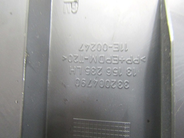 REVETEMENT DE COFFRE A BAGAGES OEM N. 13156235 PI?CES DE VOITURE D'OCCASION OPEL ASTRA H L48,L08,L35,L67 5P/3P/SW (2004 - 2007) DIESEL D?PLACEMENT. 13 ANN?E 2007